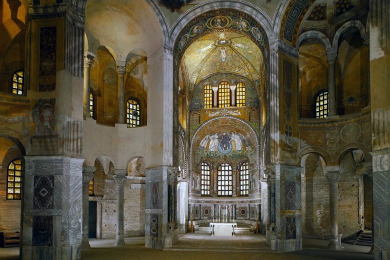 Interior-of-San-Vitale.png